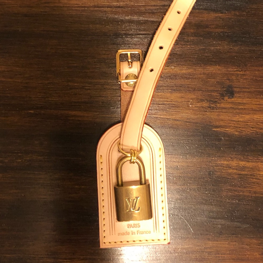 Louis Vuitton Padlock / Key & Luggage Tag